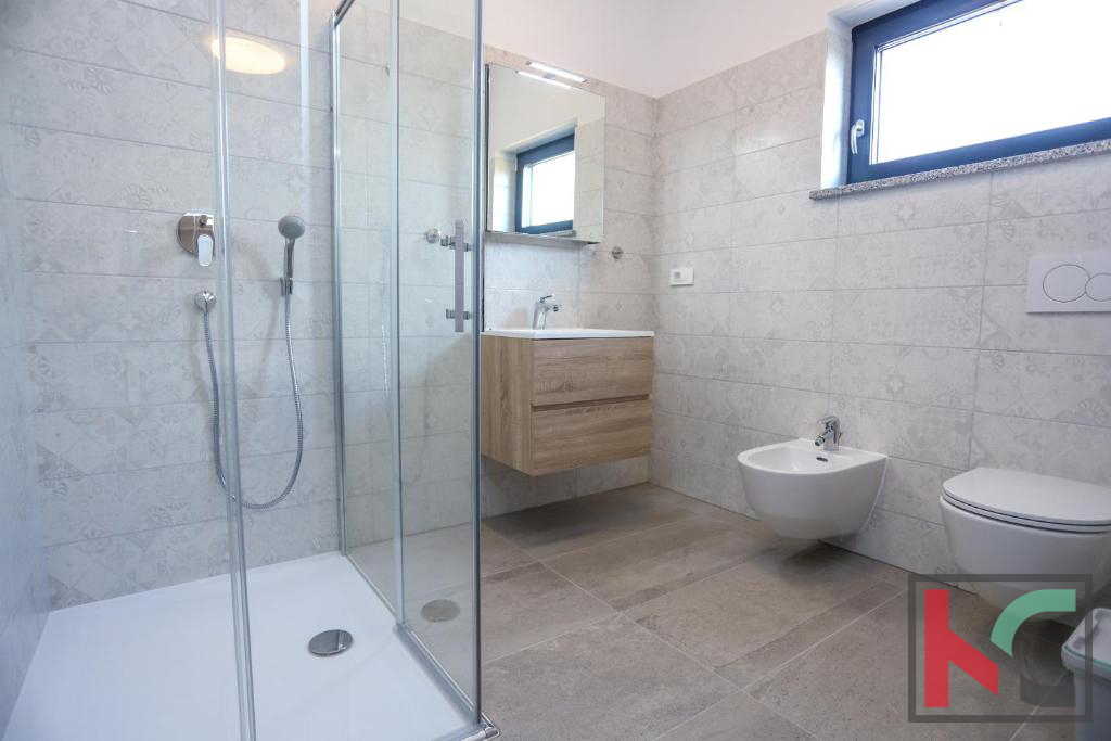 Istria, Parenzo, casa con piscina e giardino paesaggistico vicino al mare, #vendita