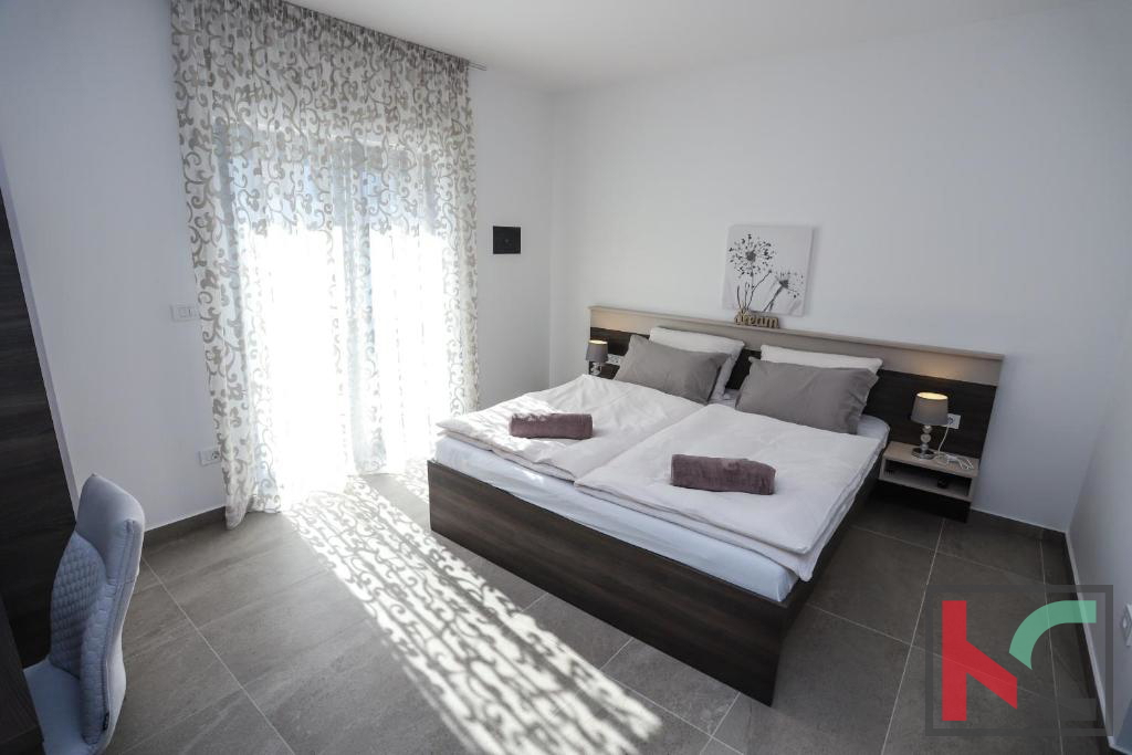 Istria, Parenzo, casa con piscina e giardino paesaggistico vicino al mare, #vendita