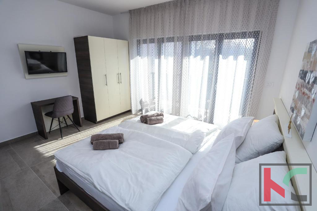 Istria, Parenzo, casa con piscina e giardino paesaggistico vicino al mare, #vendita