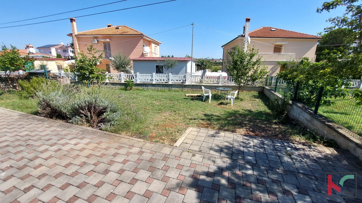 Istria, Valbandon, appartamento trilocale 67,71 m2 in posizione tranquilla, #vendita