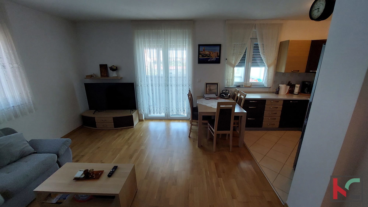 Istria, Valbandon, appartamento trilocale 67,71 m2 in posizione tranquilla, #vendita