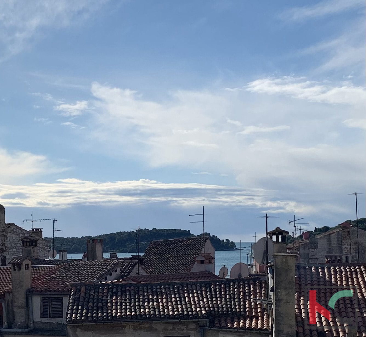 Istria, Rovigno, centro, casa in pietra con vista mare #vendita