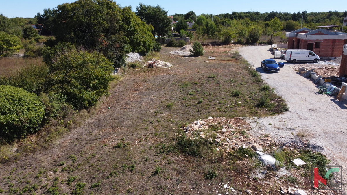 Istria, Sanvincenti, terreno edificabile 513 m2 con permesso di costruire, #vendita