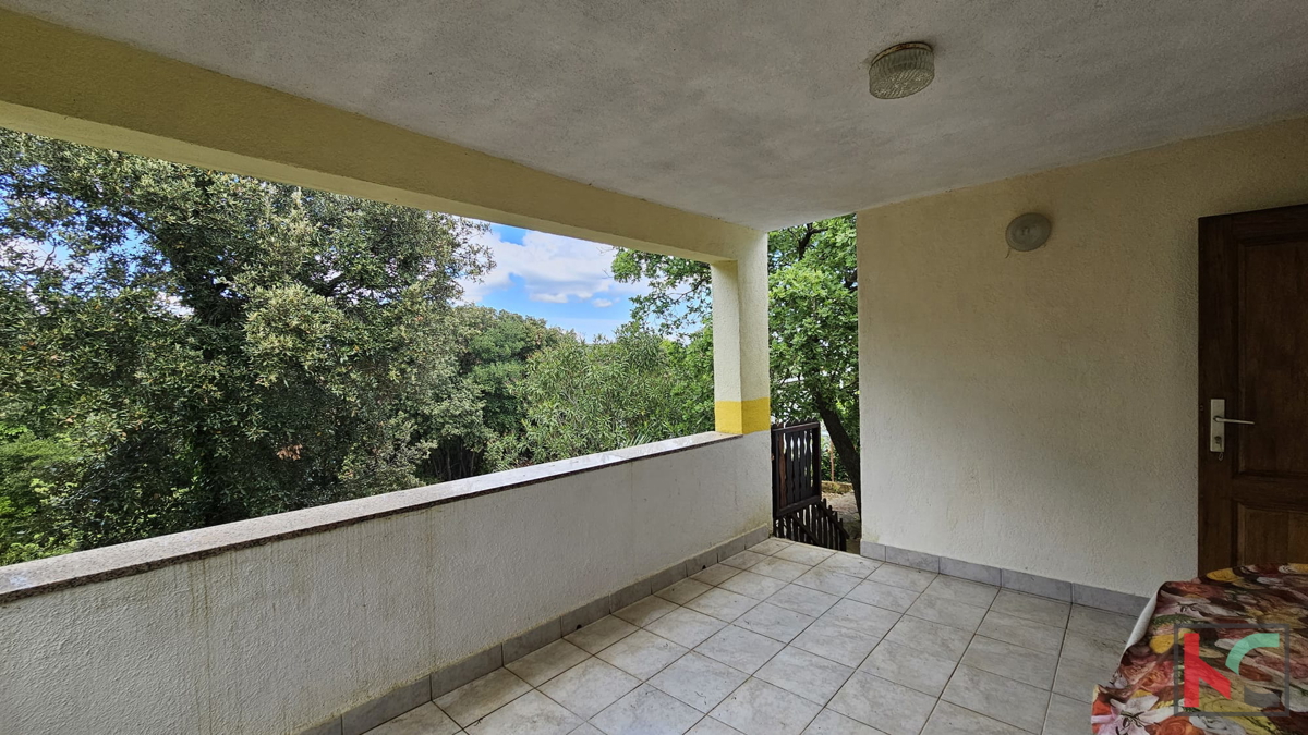 Istria, Kavran, casa vacanza legalizzata con giardino, vicino a Duga Uvala, #vendita