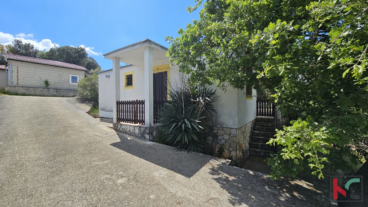 Istria, Kavran, casa vacanza legalizzata con giardino, vicino a Duga Uvala, #vendita