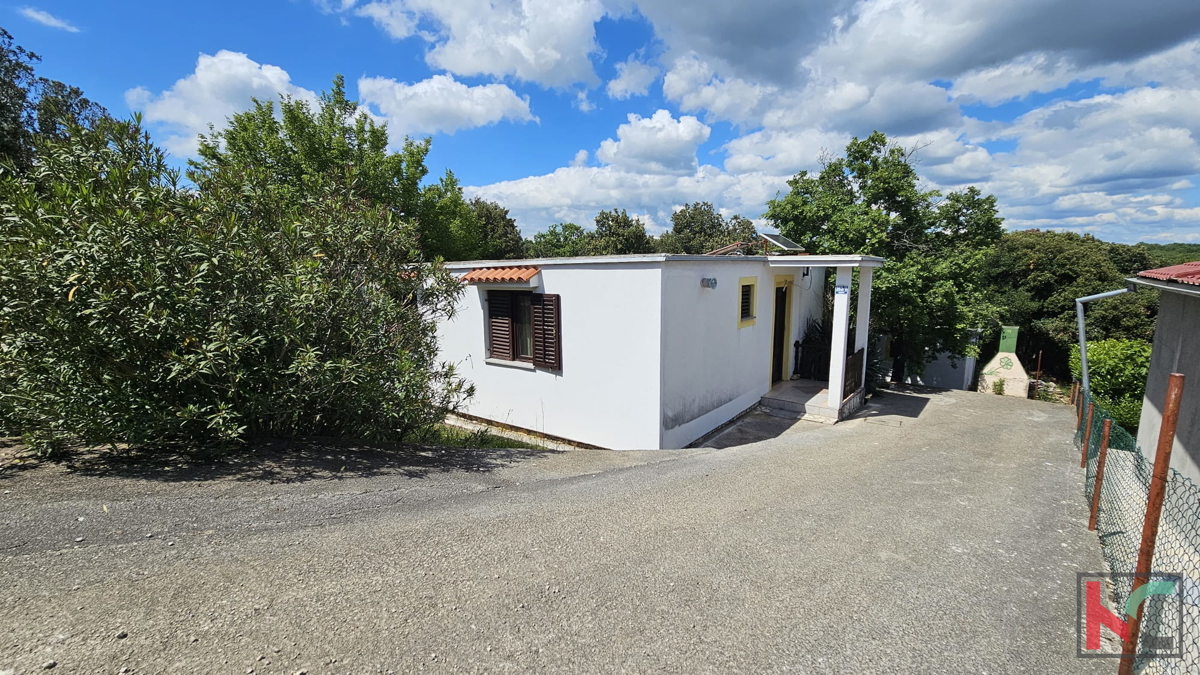 Istria, Kavran, casa vacanza legalizzata con giardino, vicino a Duga Uvala, #vendita