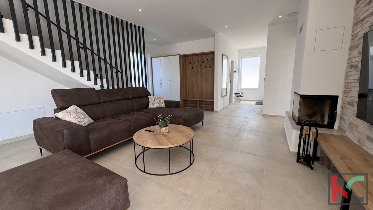 Istria, Sveti Lovreč, villa moderna con piscina #vendita