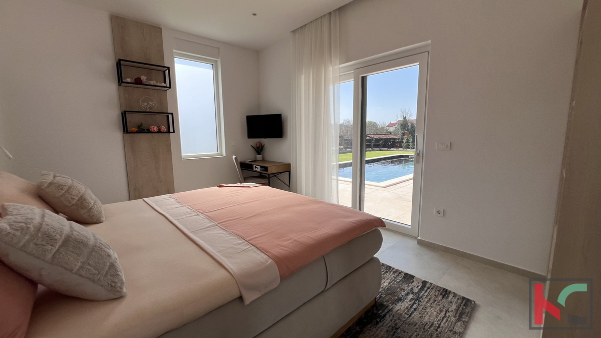 Istria, Sveti Lovreč, villa moderna con piscina #vendita