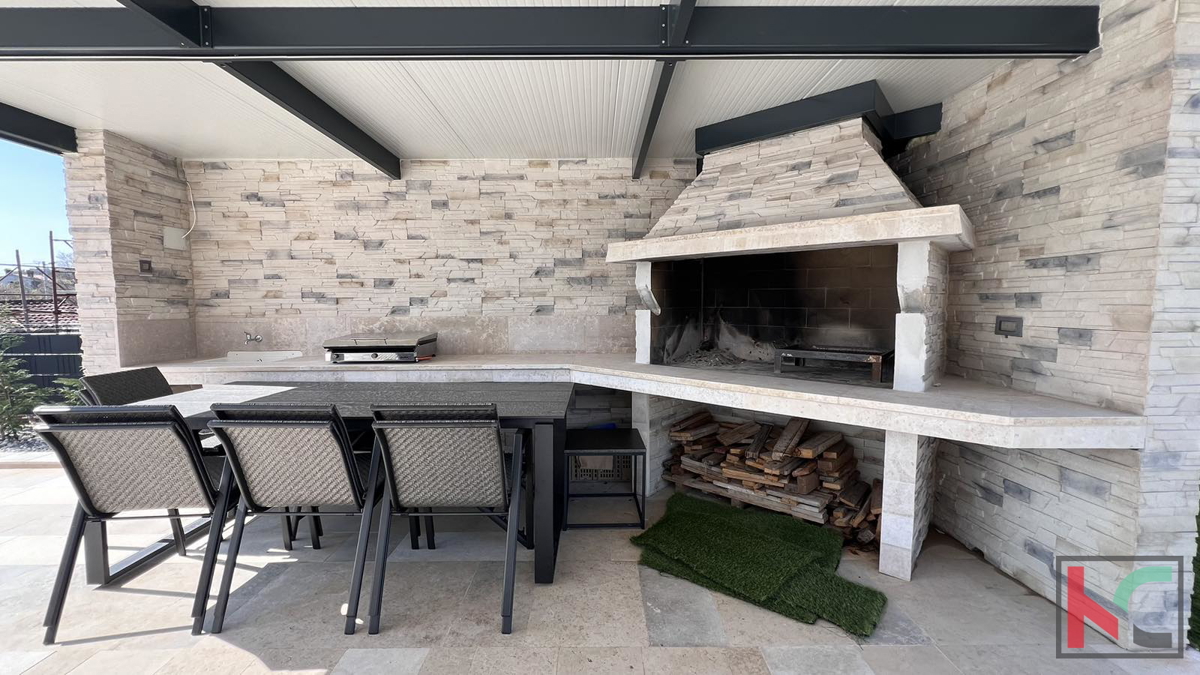 Istria, Sveti Lovreč, villa moderna con piscina #vendita