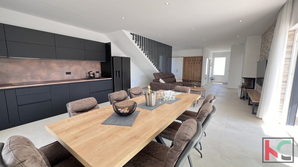 Istria, Sveti Lovreč, villa moderna con piscina #vendita