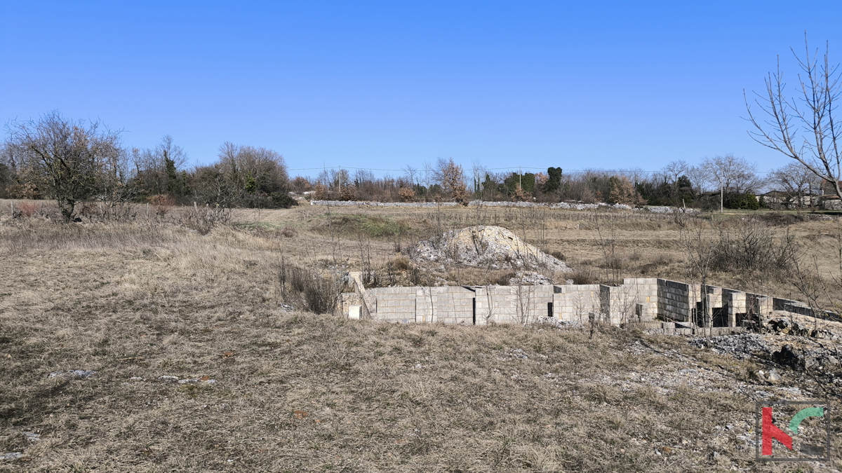 CENTRAL ISTRIA, BUILDING LAND 1255 M2 #FOR SALE