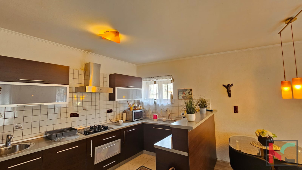 Pula, Centro, appartamento 61,88 m2, quadrilocale nel pieno centro di Pula con parcheggio #vendita