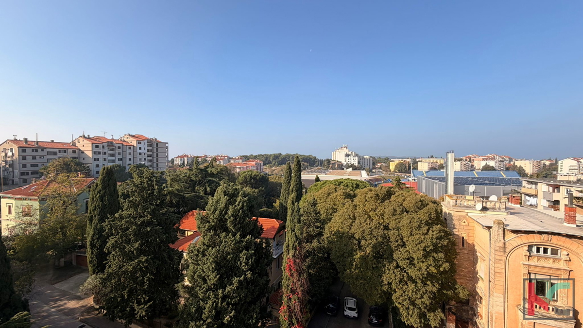 PULA, VERUDA, APPARTAMENTO LUMINOSO DI 60,57 m2 IN FANTASTICA POSIZIONE, ASCENSORE #VENDITA