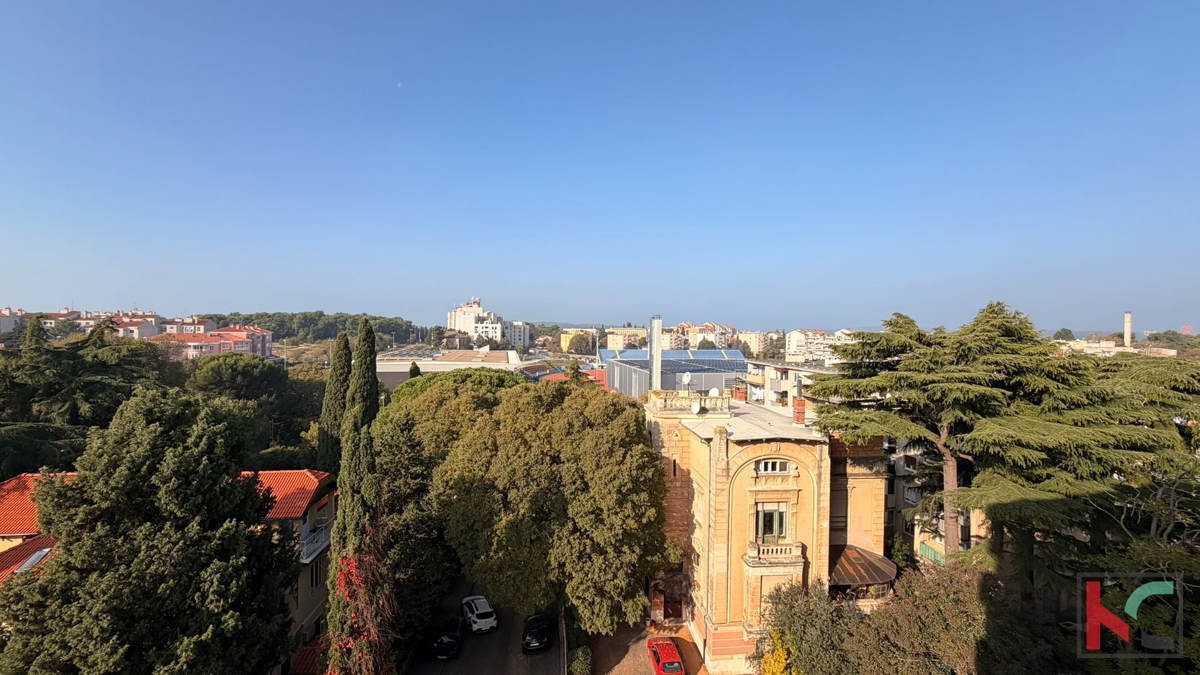 PULA, VERUDA, APPARTAMENTO LUMINOSO DI 60,57 m2 IN FANTASTICA POSIZIONE, ASCENSORE #VENDITA