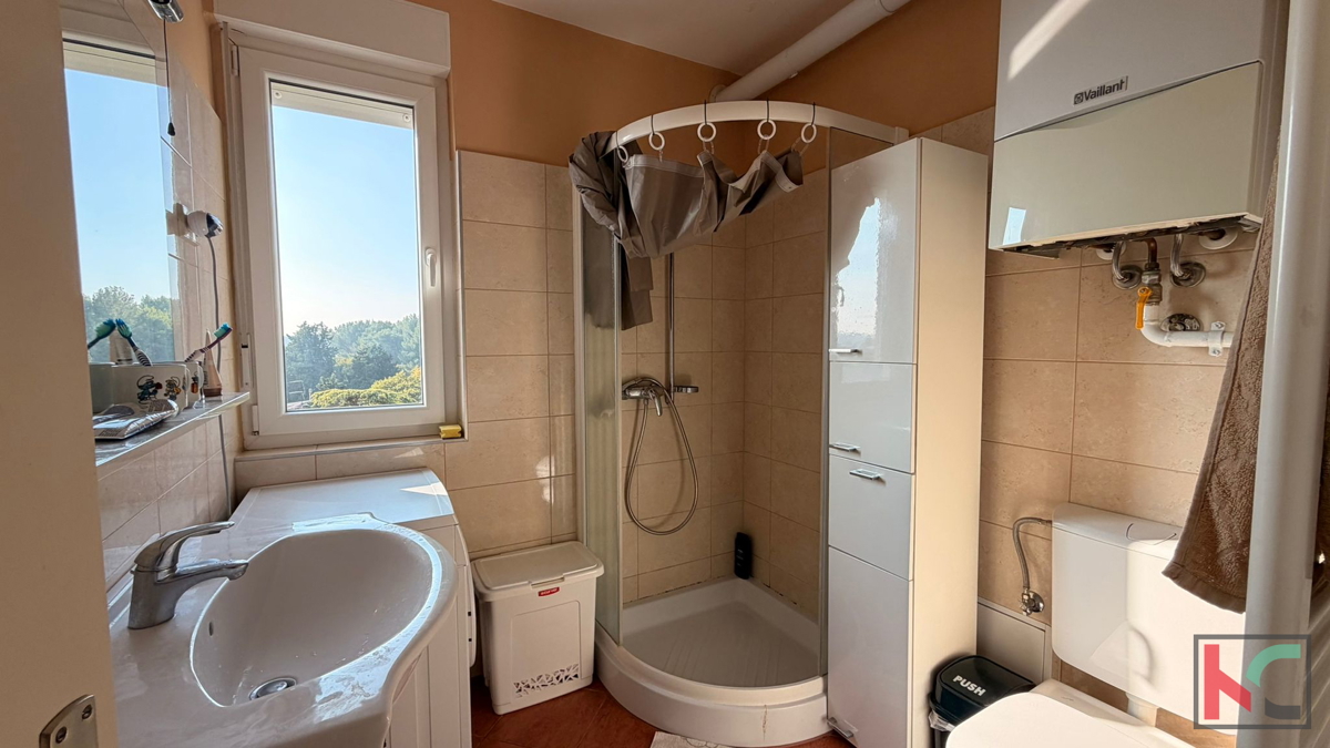 PULA, VERUDA, APPARTAMENTO LUMINOSO DI 60,57 m2 IN FANTASTICA POSIZIONE, ASCENSORE #VENDITA