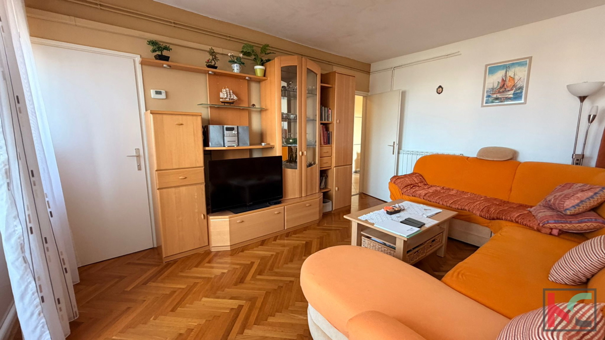 PULA, VERUDA, APPARTAMENTO LUMINOSO DI 60,57 m2 IN FANTASTICA POSIZIONE, ASCENSORE #VENDITA