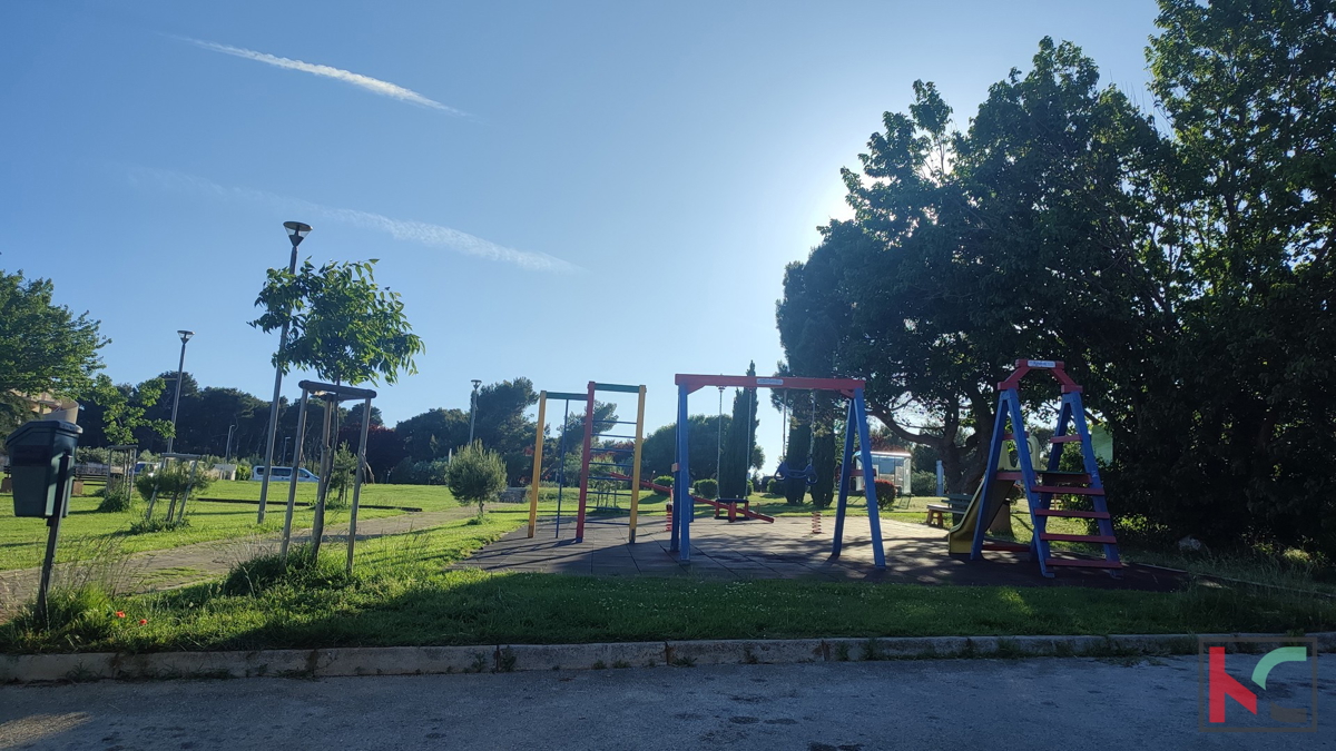 Istria, Premantura, edificio con 13 appartamenti, vista mare, opportunità di investimento