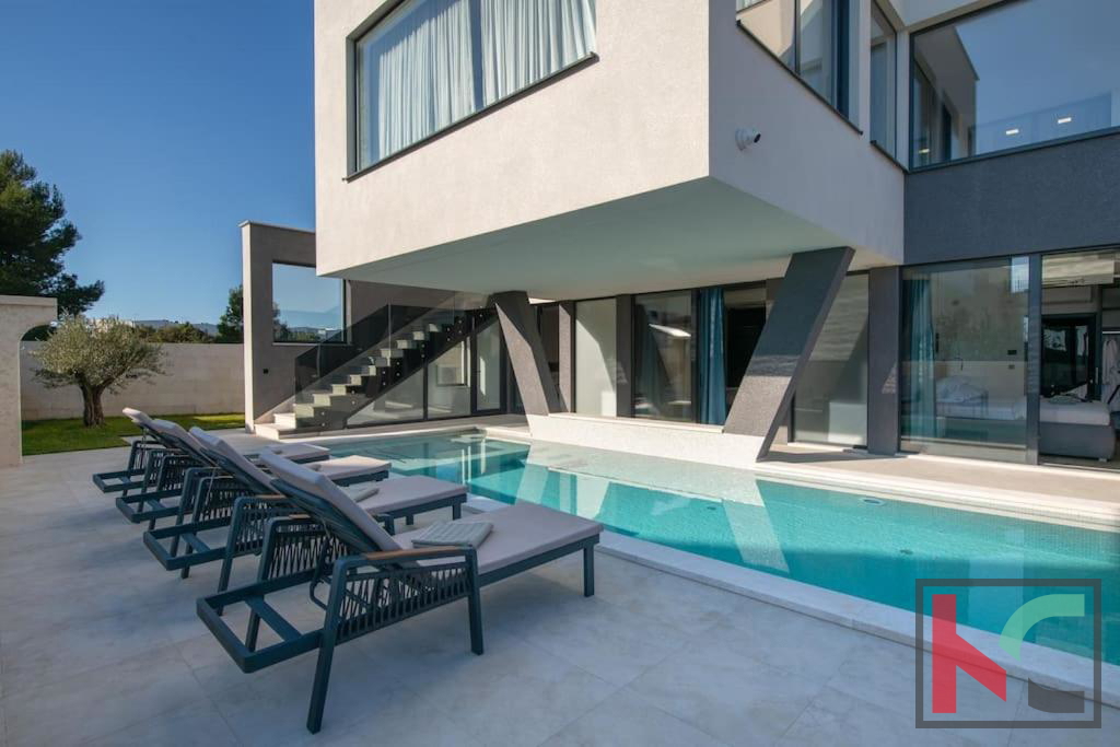 Istria, Medulin, Villa d&apos;élite a 100 metri dal mare