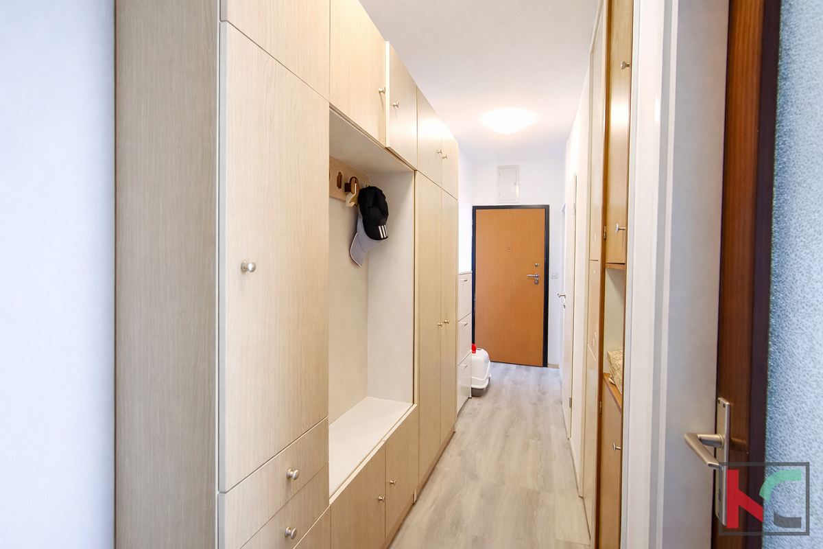 Pula, Šijana, trilocale ristrutturato in buona posizione, ascensore #vendita