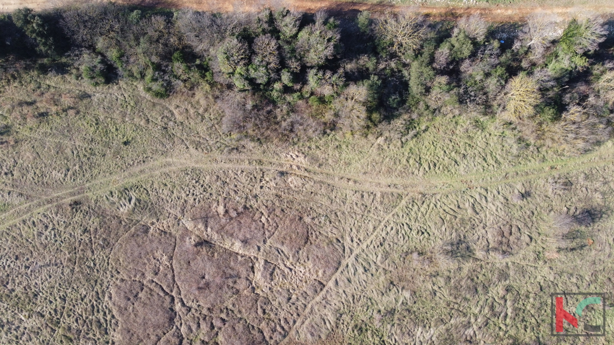 Istria - Pola, terreno attraente 18.800m2, #vendita