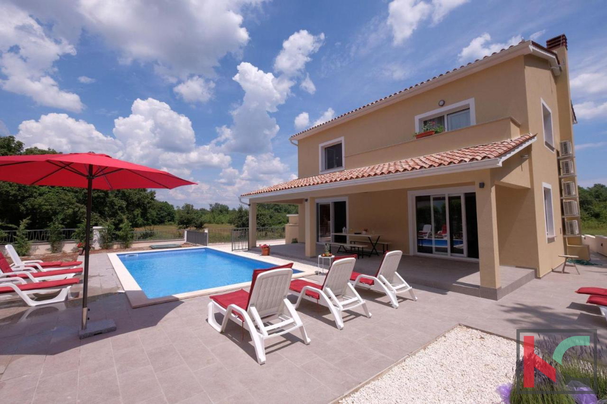 Istria, Sanvincenti, casa vacanza con piscina e giardino, posizione tranquilla, #vendita