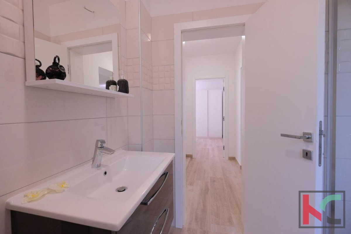 Istria, Sanvincenti, casa vacanza con piscina e giardino, posizione tranquilla, #vendita