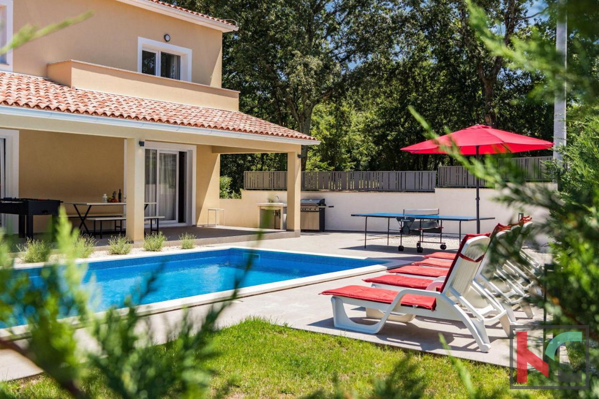 Istria, Sanvincenti, casa vacanza con piscina e giardino, posizione tranquilla, #vendita