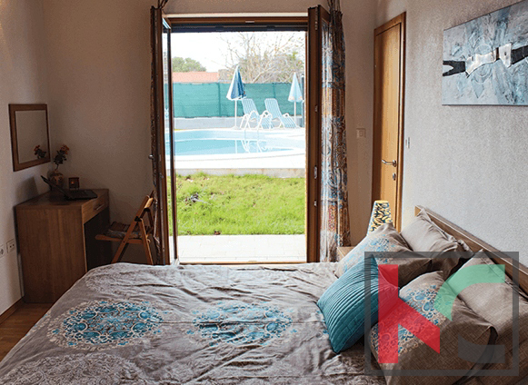 Gimino, bellissima villa isolata con ampio giardino, parco giochi e piscina su un terreno di 2350 m2 #in vendita