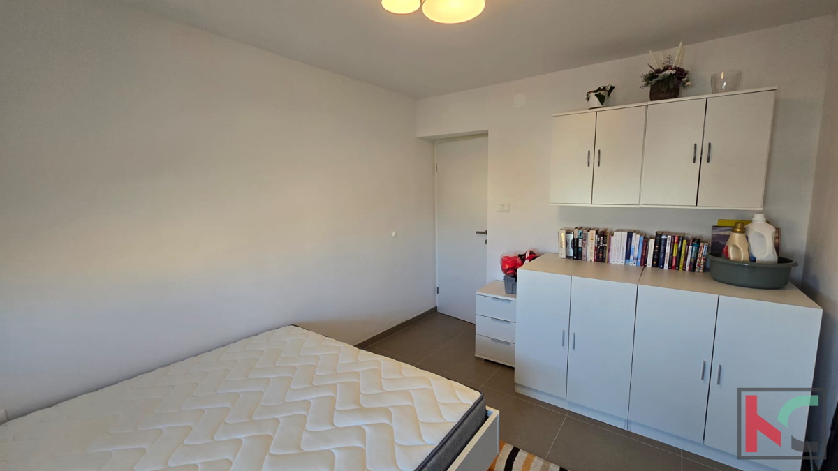 PULA, MONTE ZARO, NOVI ADAPTIRANI STAN SA DVIJE SPAVAĆE SOBE I DVIJE TERASE, #PRODAJA