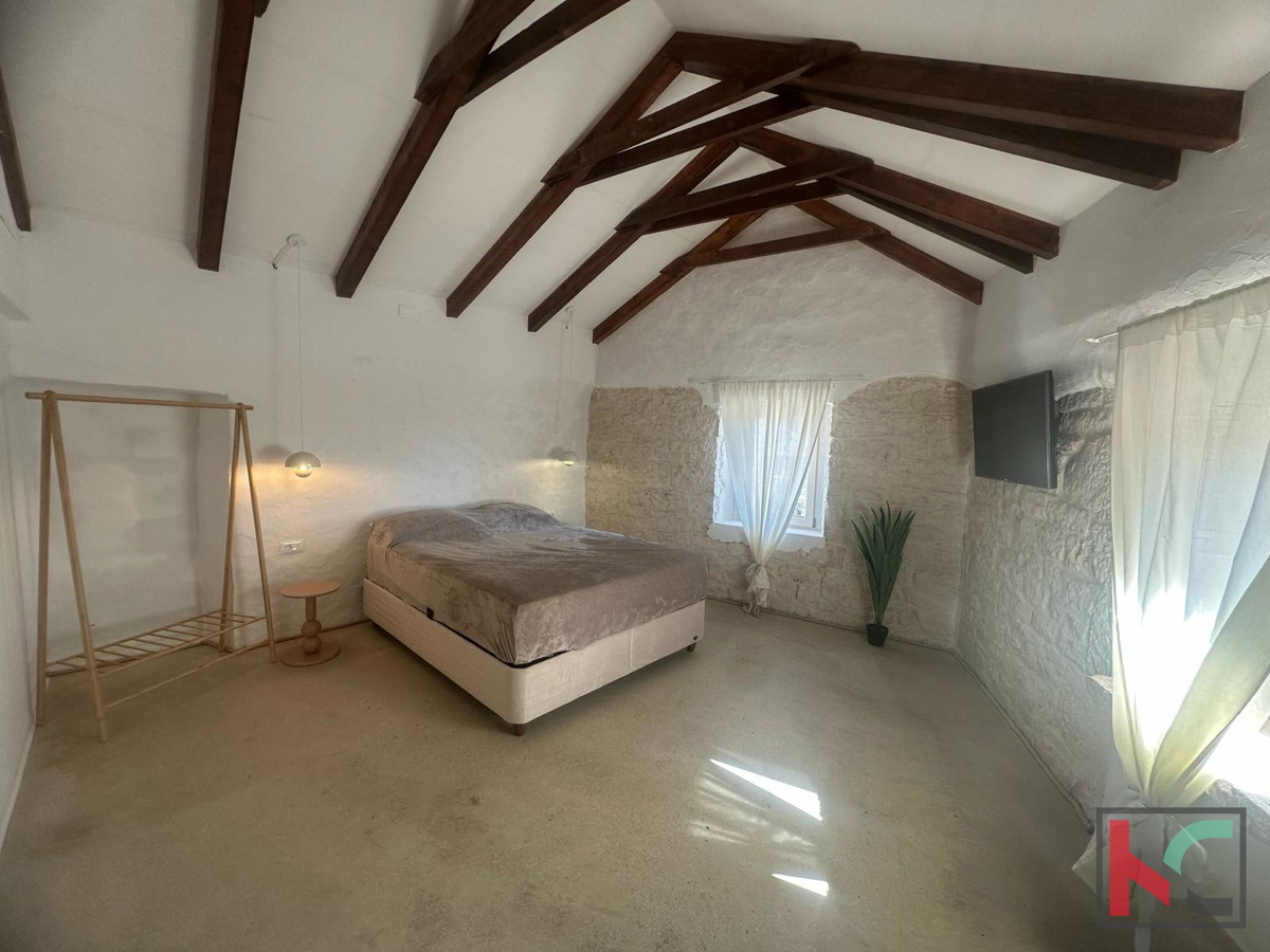 TINJAN, COMPLETELY RENOVATED AUSTRIAN HOUSE WITH POOL AND FINNISH SAUNA, #SALE