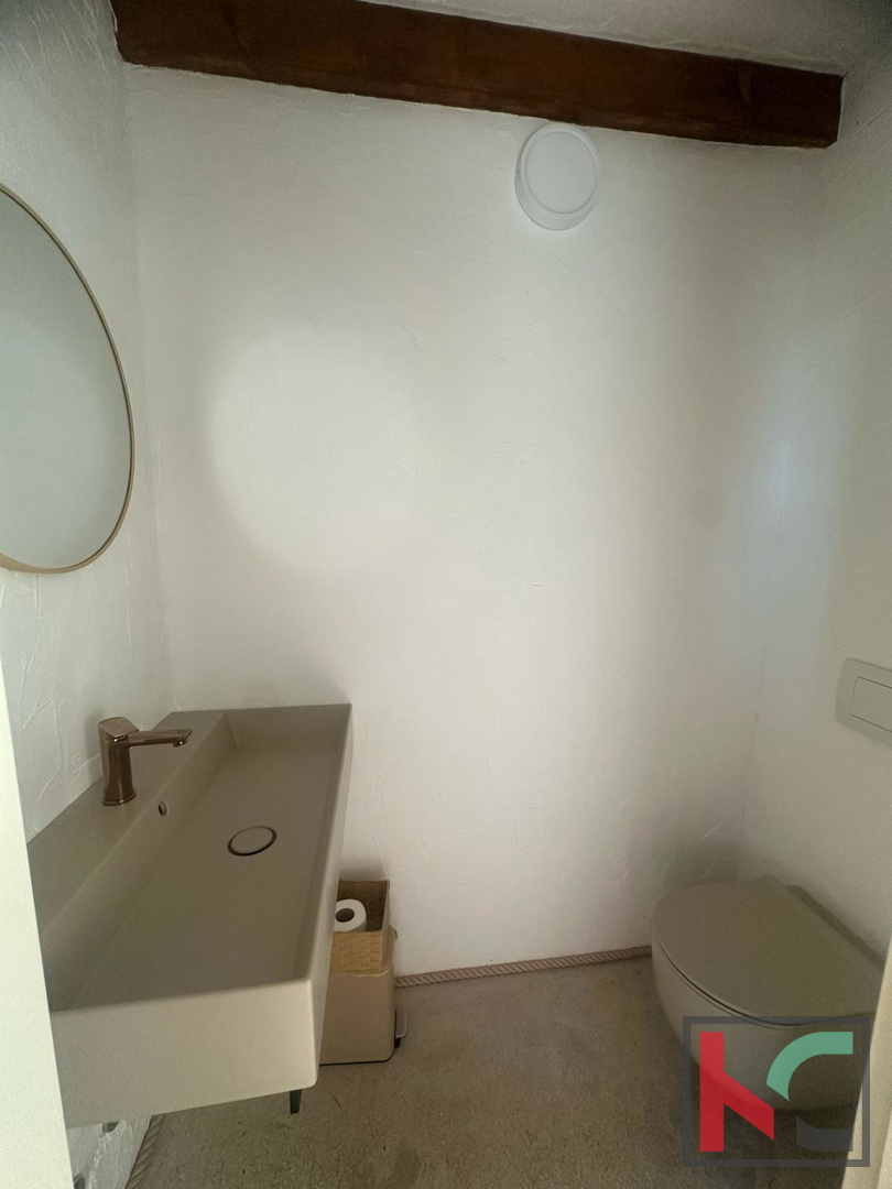 TINJAN, COMPLETELY RENOVATED AUSTRIAN HOUSE WITH POOL AND FINNISH SAUNA, #SALE