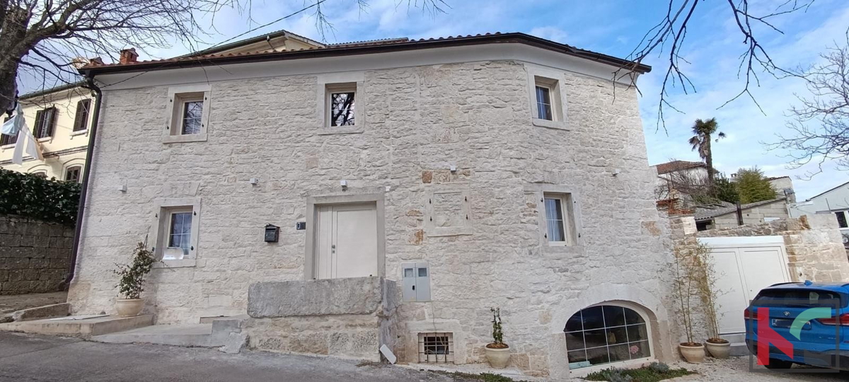 TINJAN, COMPLETELY RENOVATED AUSTRIAN HOUSE WITH POOL AND FINNISH SAUNA, #SALE