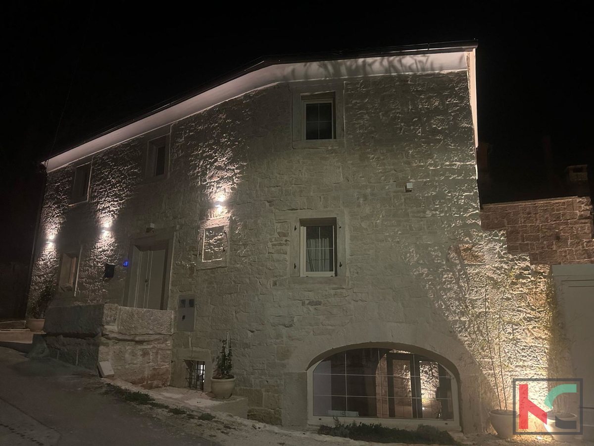 TINJAN, COMPLETELY RENOVATED AUSTRIAN HOUSE WITH POOL AND FINNISH SAUNA, #SALE