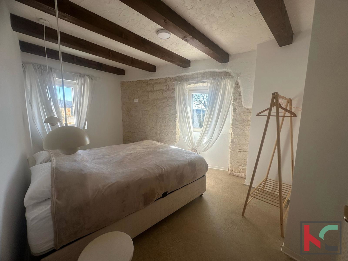 TINJAN, COMPLETELY RENOVATED AUSTRIAN HOUSE WITH POOL AND FINNISH SAUNA, #SALE