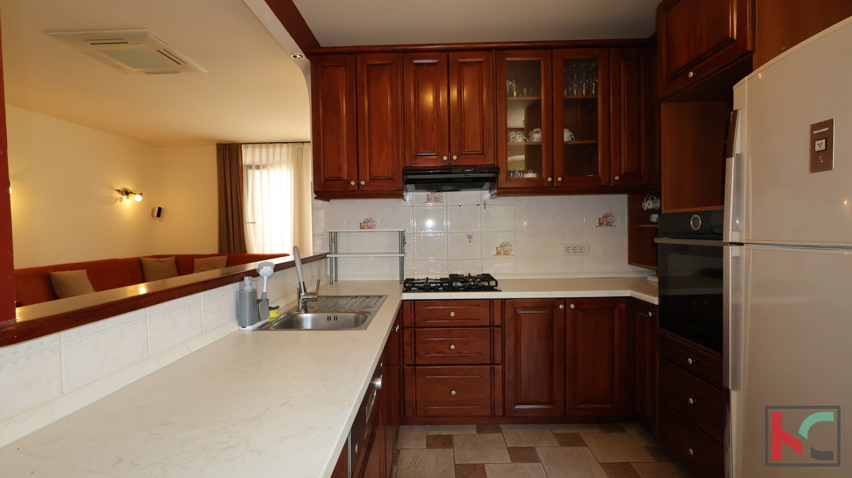 POREČ, APPARTAMENTO IN VIA DECUMANUS #VENDITA