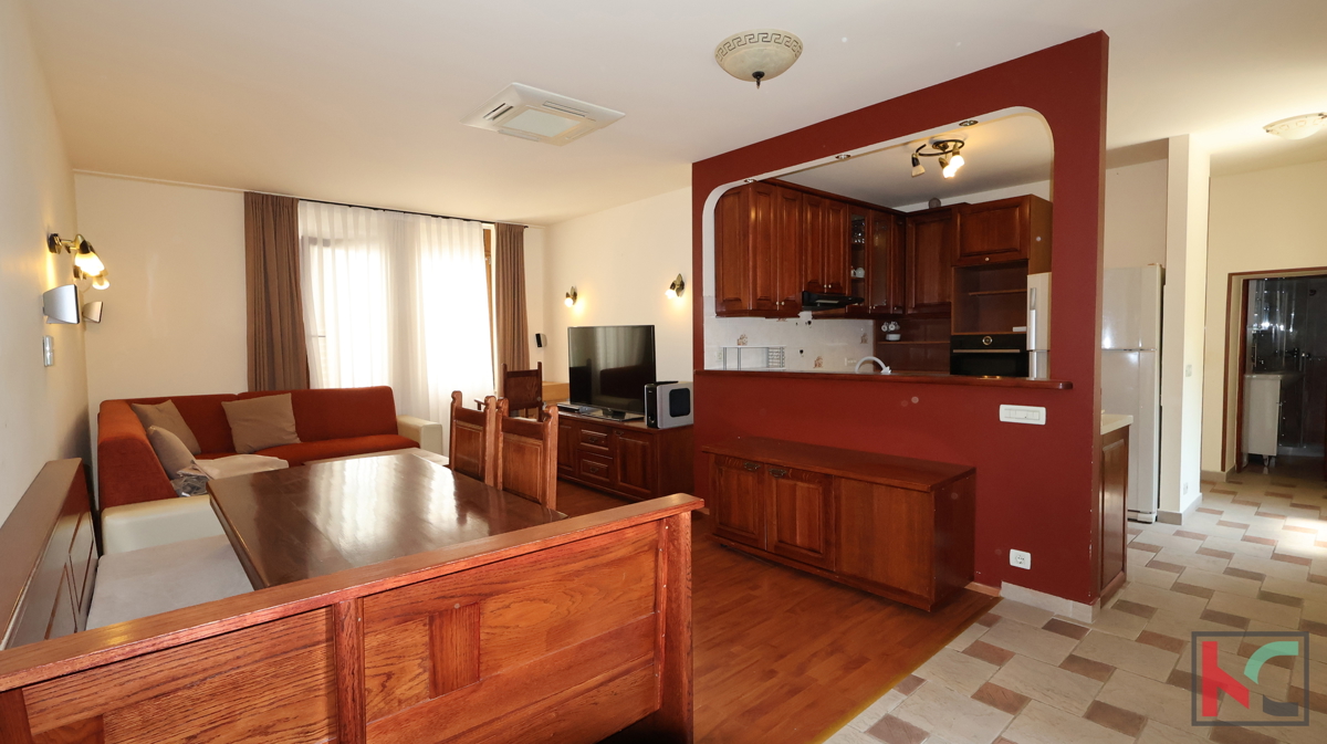 POREČ, APPARTAMENTO IN VIA DECUMANUS #VENDITA