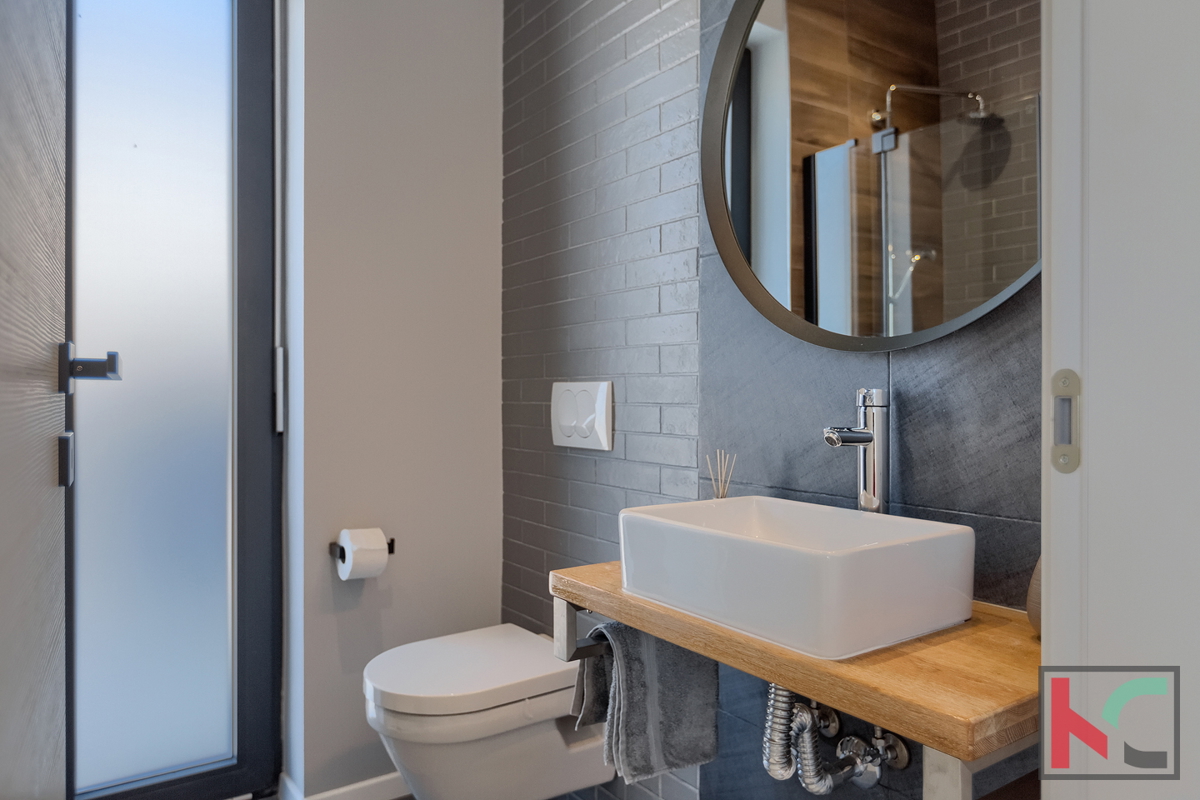 ISTRA, ZONA DI VODNJAN, SPLENDIDA VILLA CON PISCINA #VENDITA