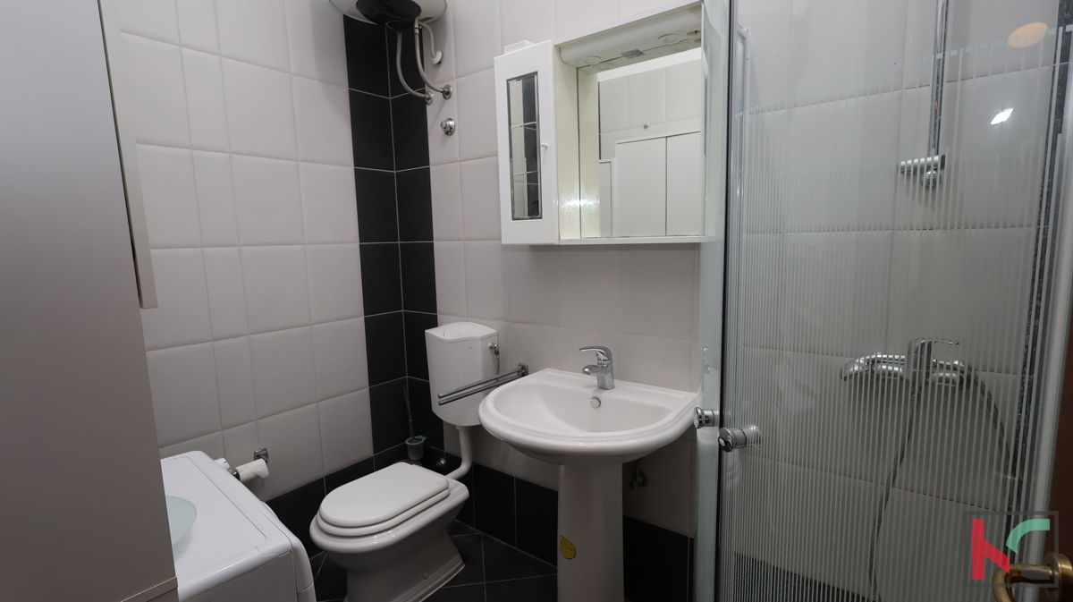 PULA, APPARTAMENTO CON UNA CAMERA IN UN EDIFICIO RECENTE #VENDITA