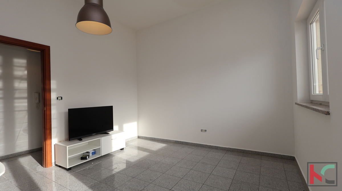 PULA, APPARTAMENTO CON UNA CAMERA IN UN EDIFICIO RECENTE #VENDITA