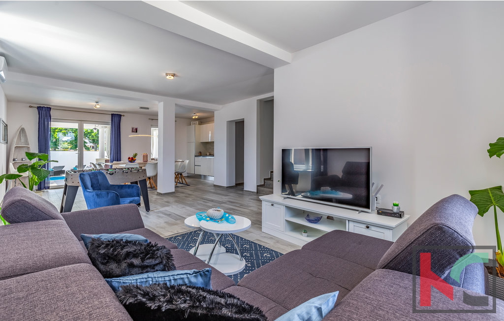 Istria, Marcana, casa nuova con piscina per vacanze o vita familiare, 4 camere da letto, ottima posizione