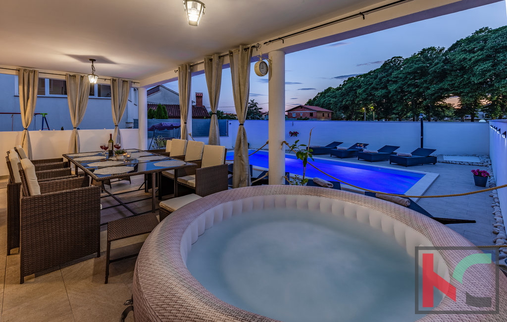 Istria, Marcana, casa nuova con piscina per vacanze o vita familiare, 4 camere da letto, ottima posizione