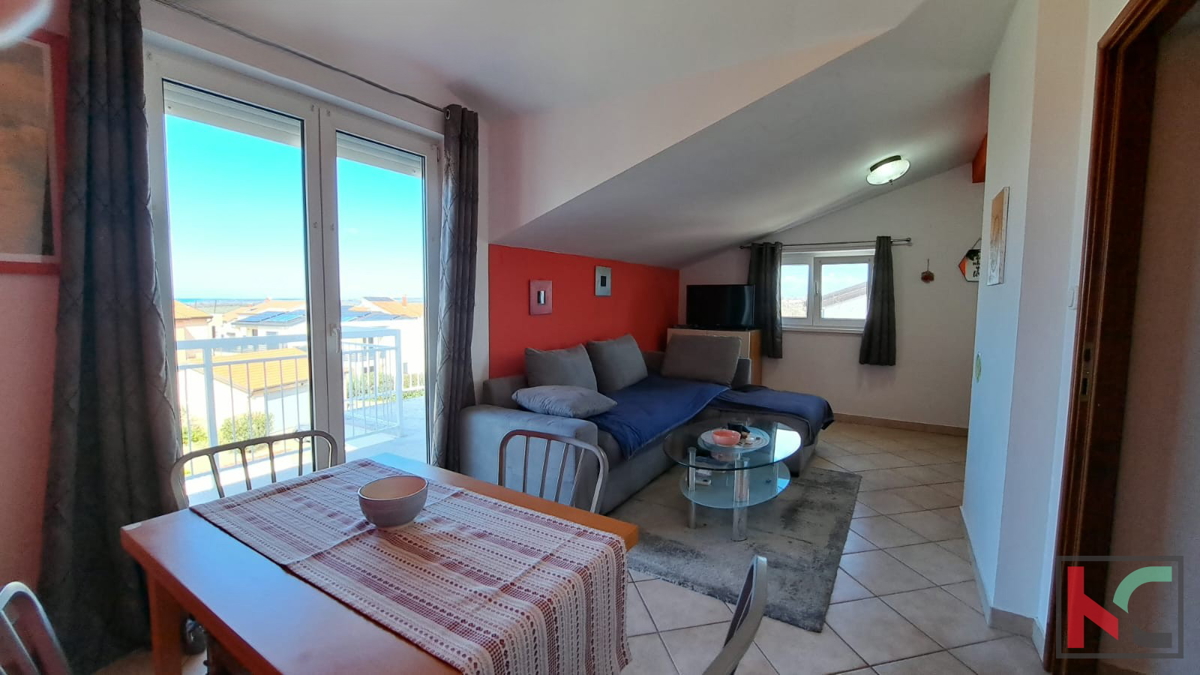 POREČ, APPARTAMENTO CON VISTA MARE #VENDITA