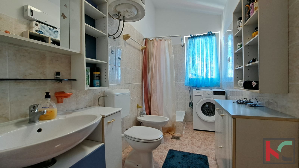 POREČ, APPARTAMENTO CON VISTA MARE #VENDITA