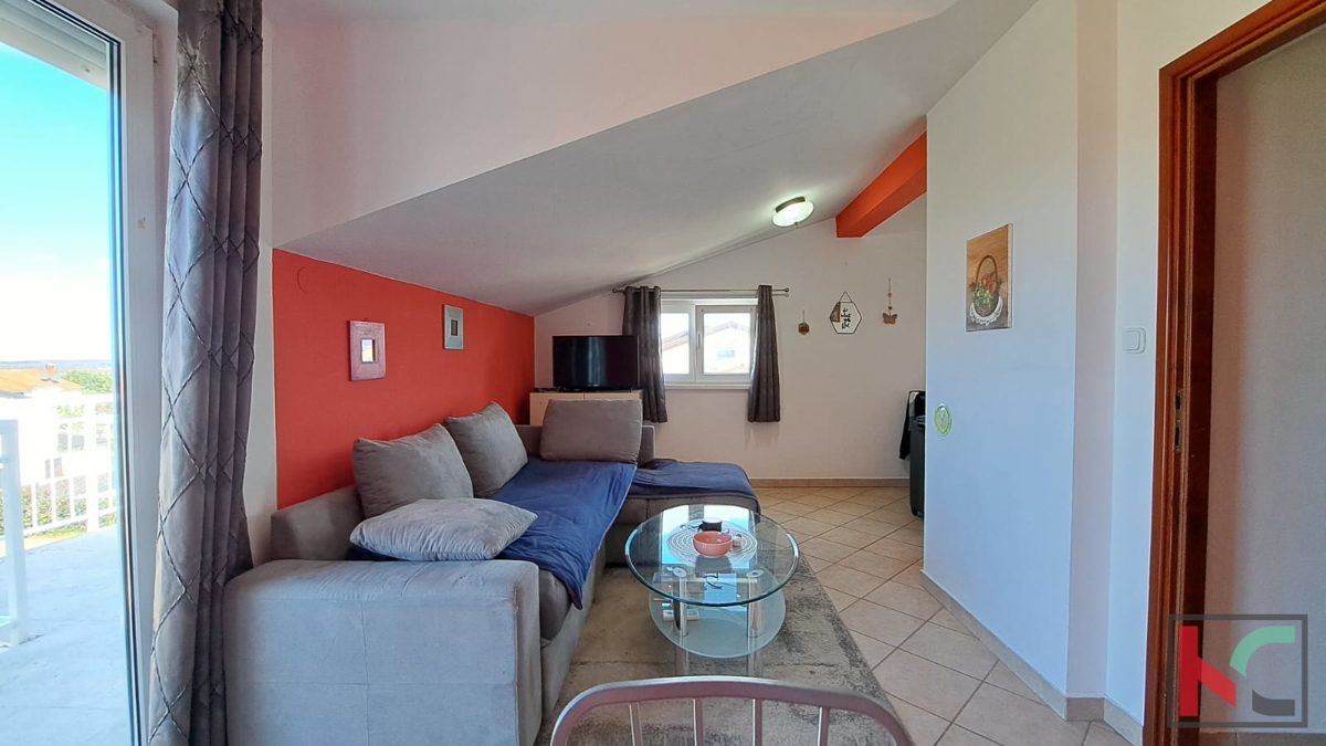 POREČ, APPARTAMENTO CON VISTA MARE #VENDITA