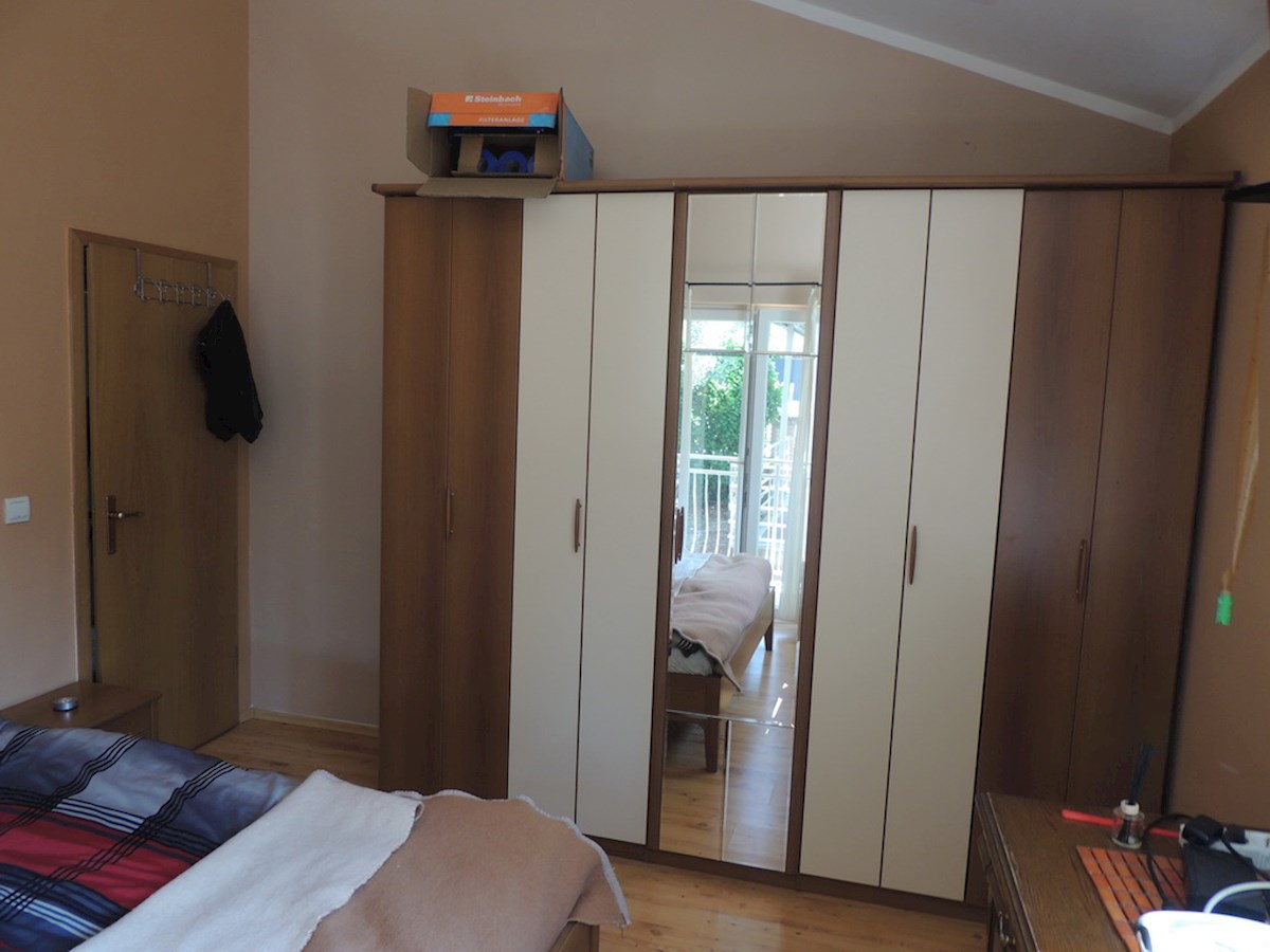 Una casa di vacanze 15 autominuti dal mare e da Orsera.
