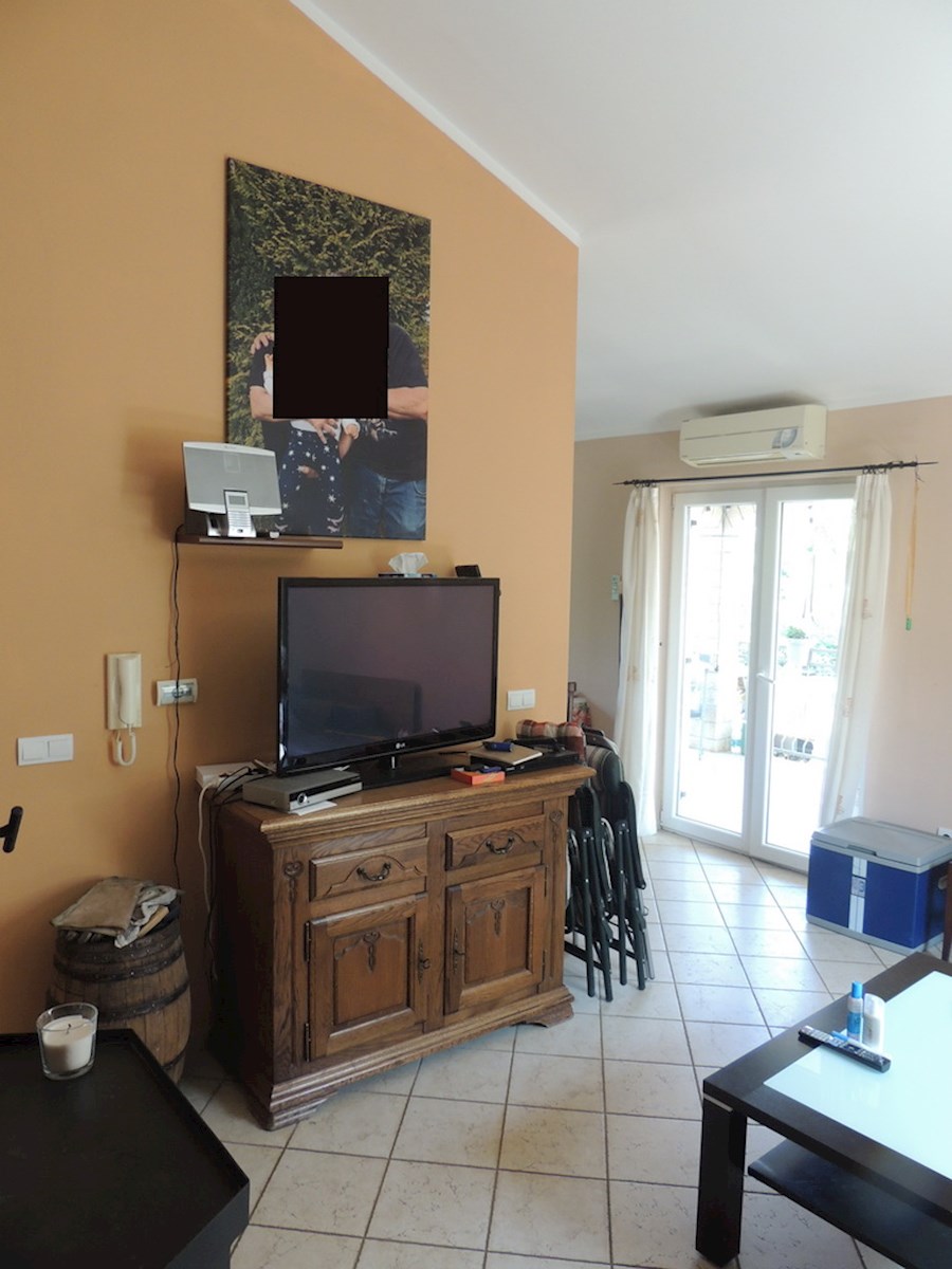 Una casa di vacanze 15 autominuti dal mare e da Orsera.