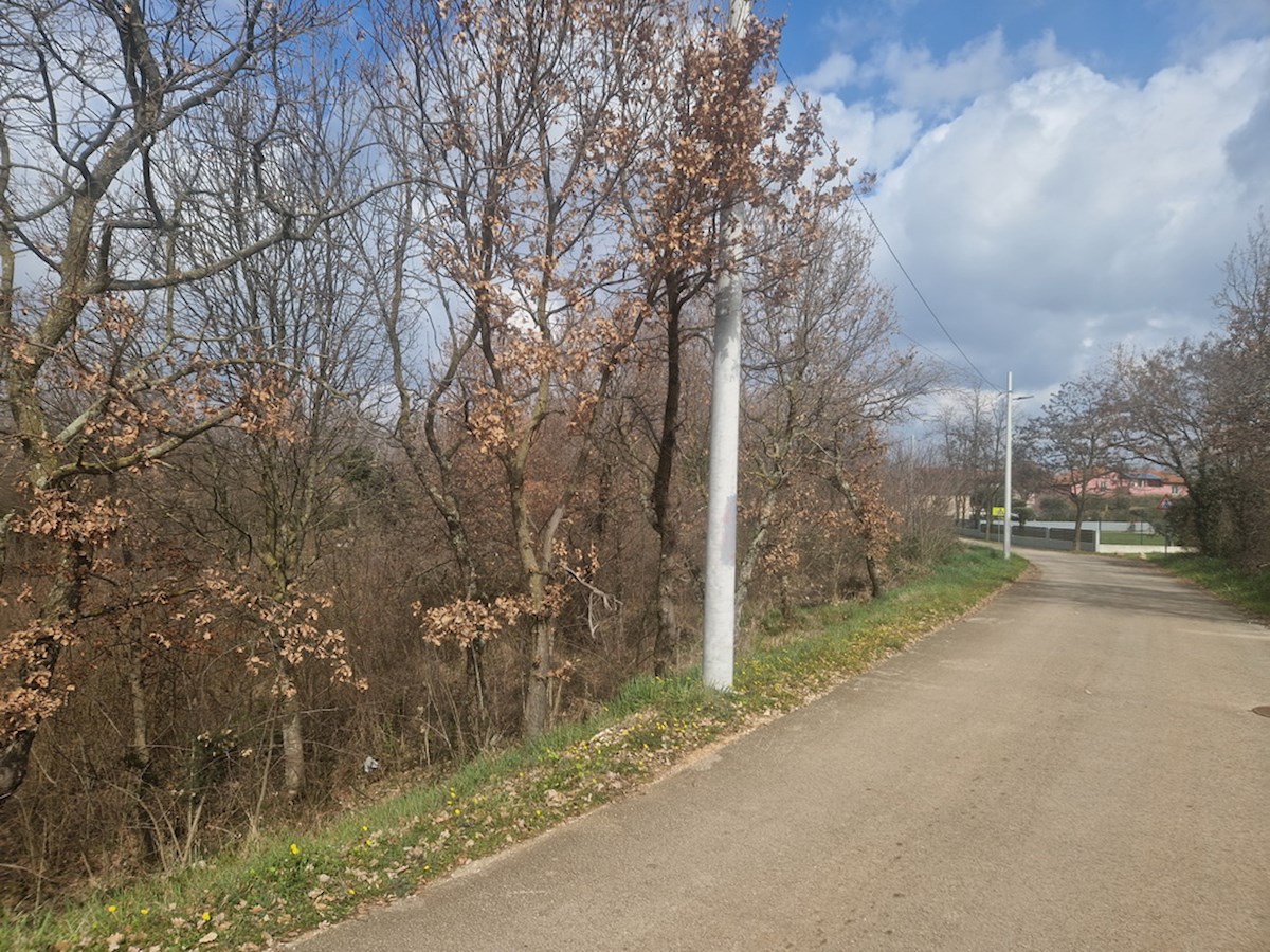 Terreno edificabile a Nova Vas