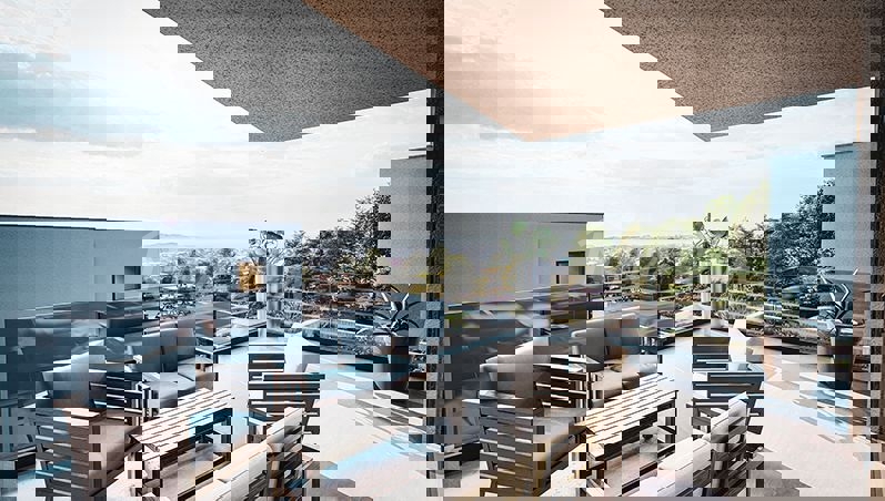 In Vendita! Terreno con Permesso di Costruzione e Vista Panoramica