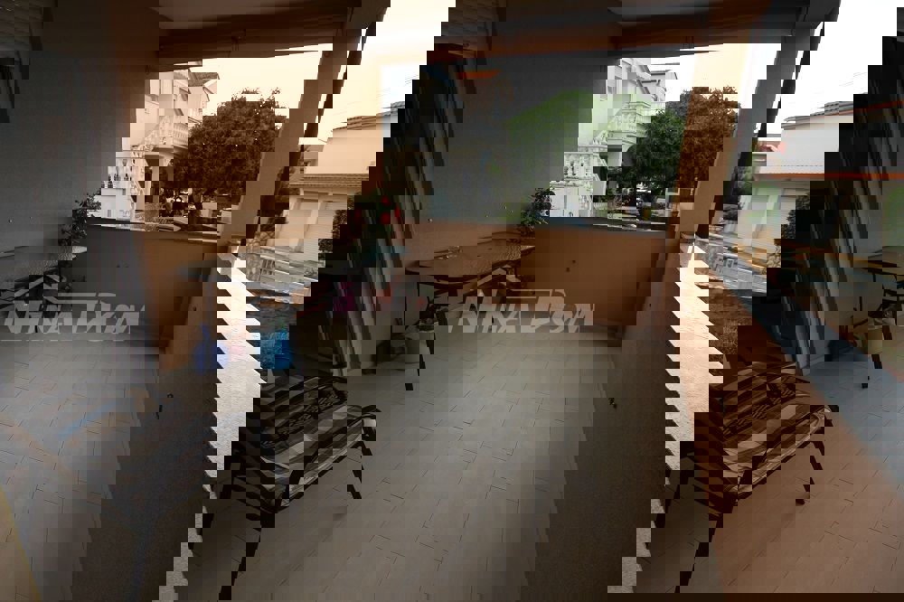 Appartamento lato sud a 254 metri dal mare, acqua e fognatura