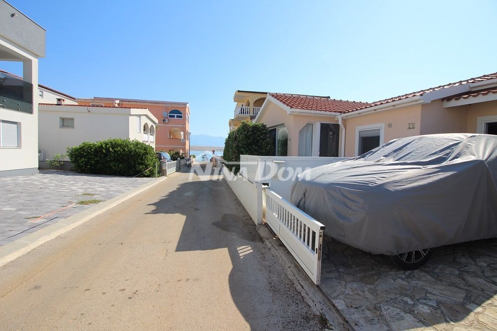 A 40 metri dal mare, casa indipendente su un solo piano.